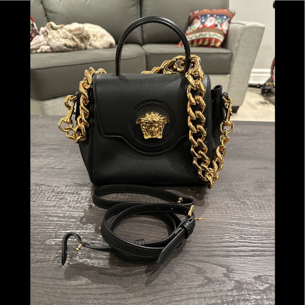 Versace Black Crossbody Bag with Gold Chain - Picture 2 of 8